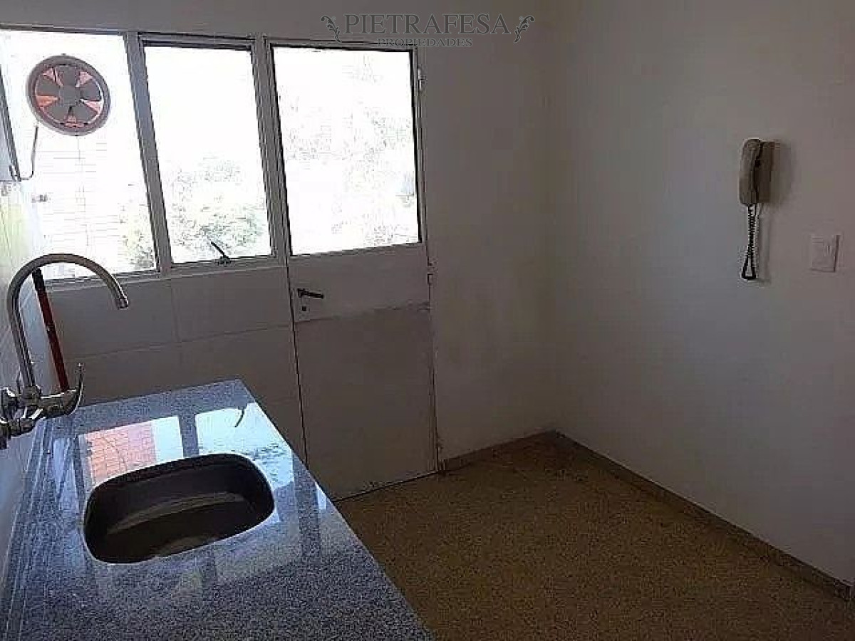 Apartamento ID.521 - Apartamento venta con renta 3 dormitorios 1 baño - Himalaya- Villa Española 