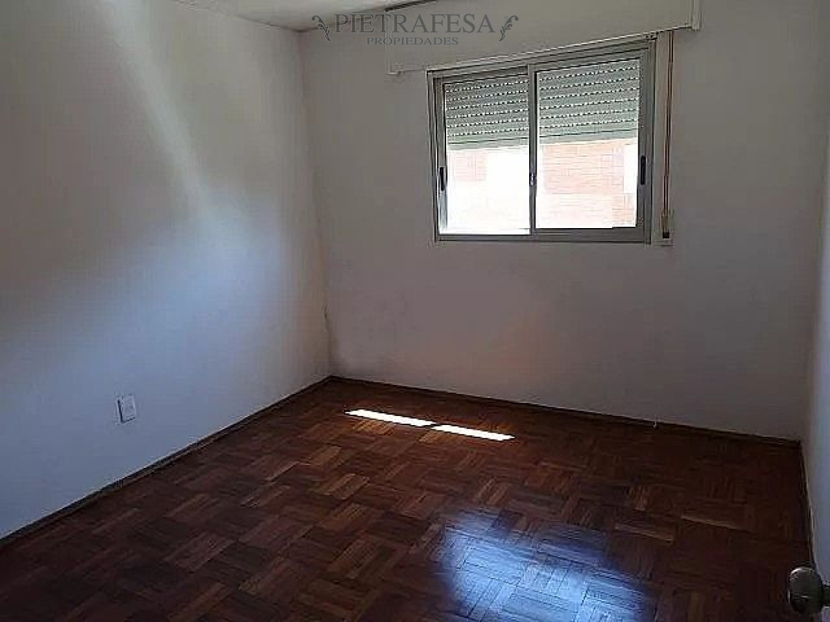 Apartamento ID.521 - Apartamento venta con renta 3 dormitorios 1 baño - Himalaya- Villa Española 