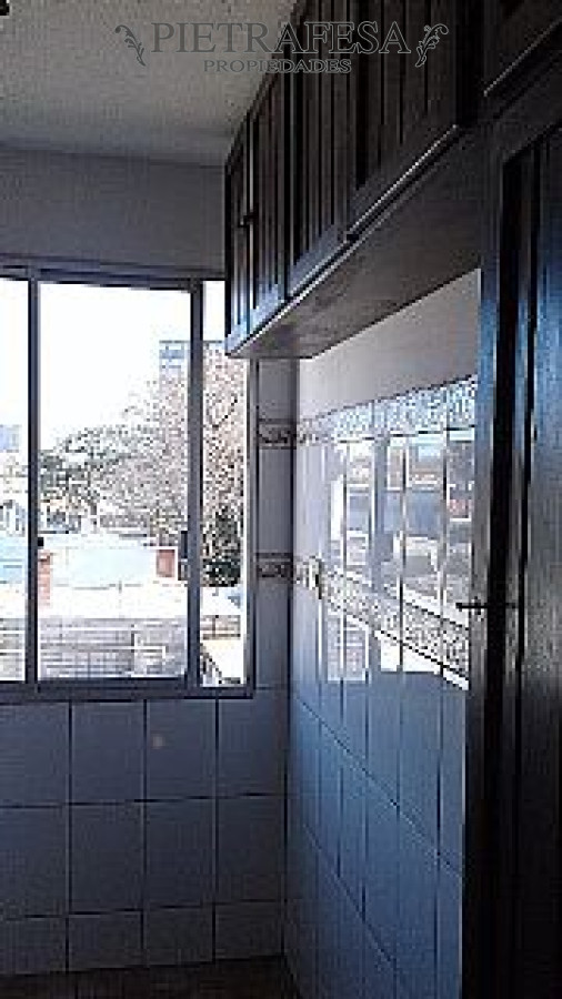 Apartamento ID.438 - Apto venta con renta 2 dormitorios 1 baño-Godoy- Malvin Norte 