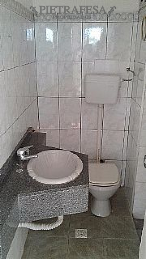 Apartamento ID.438 - Apto venta con renta 2 dormitorios 1 baño-Godoy- Malvin Norte 