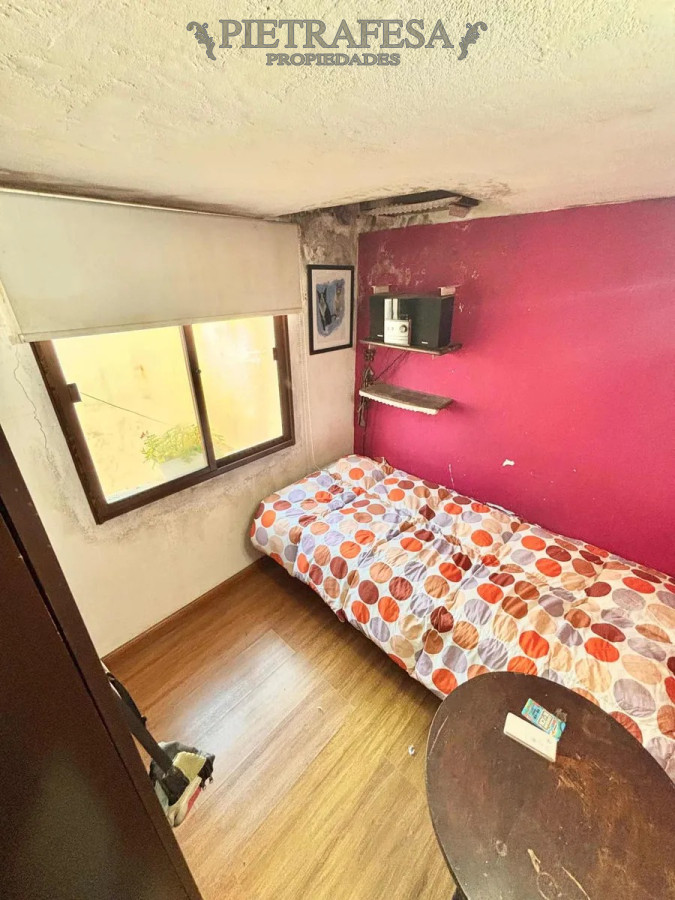Apartamento ID.13935 - Casa PH en venta en Pocitos, 3 dormitorios, 1 baño, terraza.
