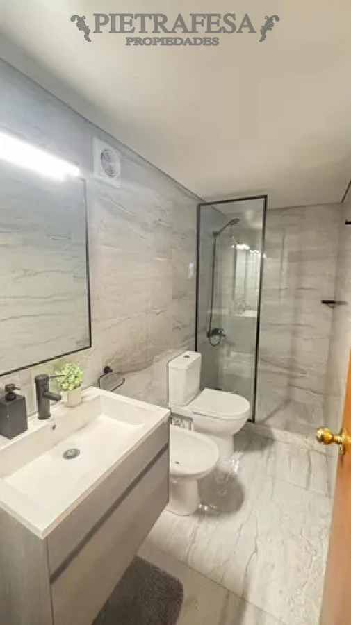 Apartamento ID.13820 - Apartamento en Torres Náuticas - amueblado, 3 dormitorios, 2 baños, terraza, garaje. Pocitos.