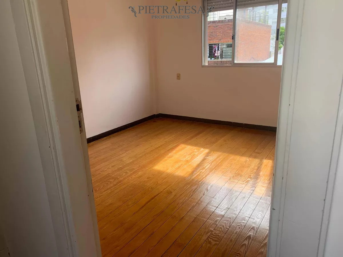 Apartamento ID.10926 - Apto en venta 2 dormitorios, 1 baño, terraza-Pocitos