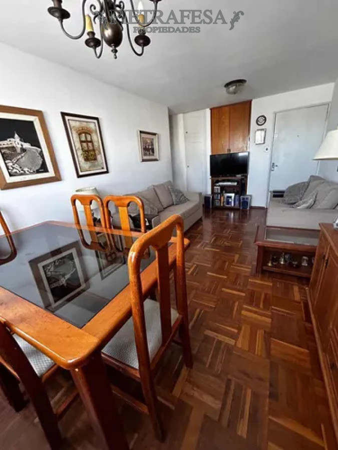 Apartamento ID.13564 - Apartamento en alquiler, 3dormitorios, 1baño, terraza lavadero, garaje. Buceo.