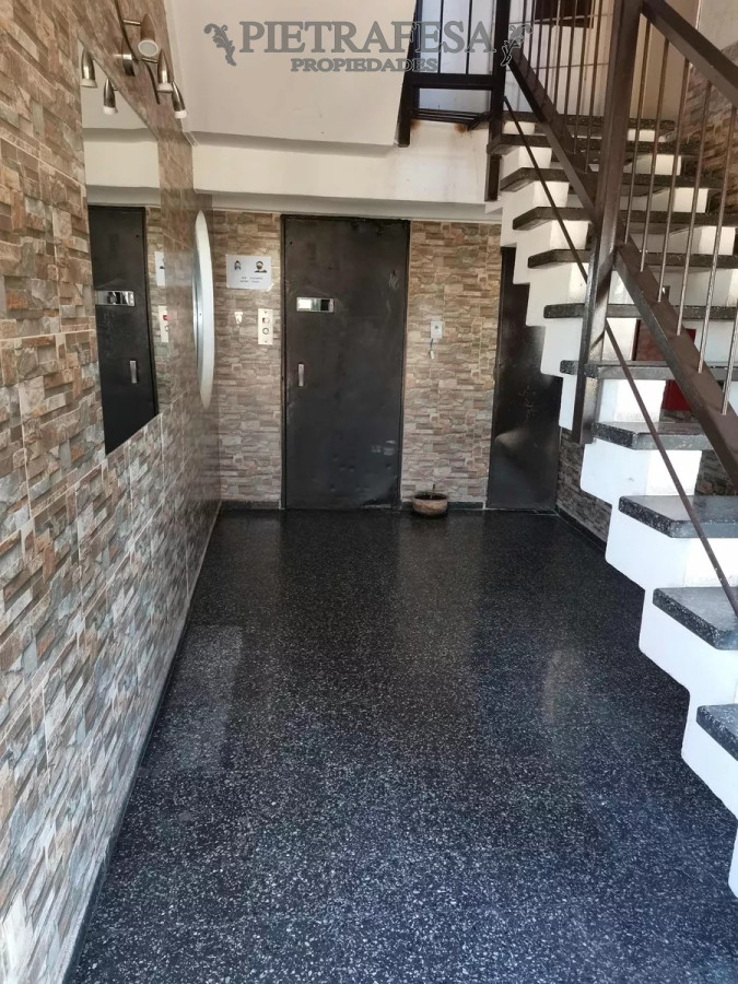 Apartamento ID.6777 - Apartamento en venta con renta 2 dormitorios, 1 baño-Cno. Carrasco-Malvin Norte