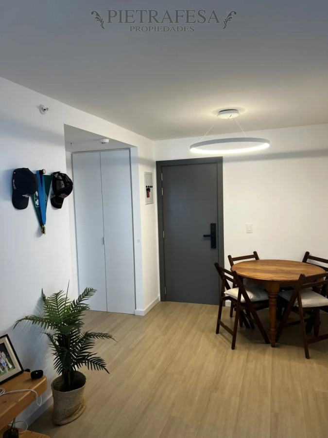 Apartamento ID.15817 - Apartamento en venta, 1 dormitorio, 1 baño, terraza. Malvin.