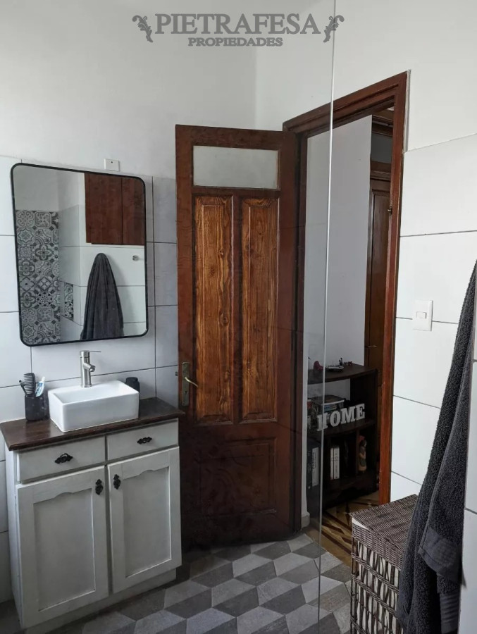 Apartamento ID.9387 - PH en venta 2 dormitorios, 1 baño, cochera-Bella Vista