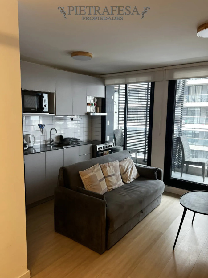 Apartamento ID.15817 - Apartamento en venta, 1 dormitorio, 1 baño, terraza. Malvin.