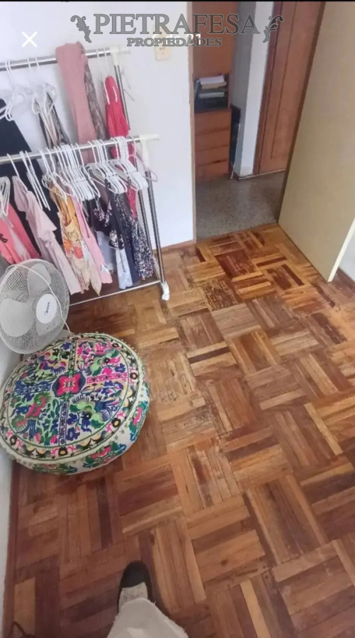 Apartamento ID.15729 - Apartamento en venta con renta, 3 dormitorios, 1 baño, terraza lavadero, estacionamiento. Malvin Norte.