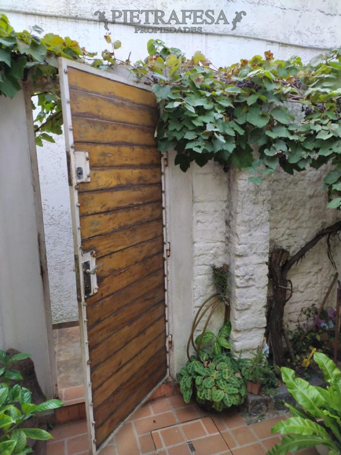 Apartamento ID.6629 - 2 aptos en venta con renta, 3 dormitorios, 2 baños- Brig General Diego Lamas -Parque Batlle