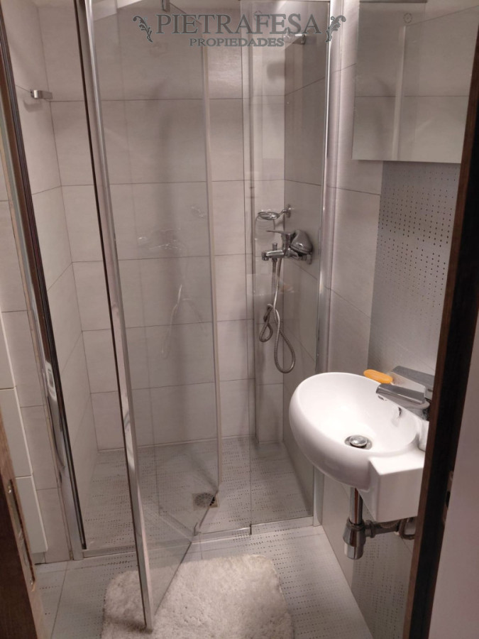 Apartamento ID.15799 - Apartamento en venta, 3 dormitorios, 2 baños, terraza, garaje. Centro.