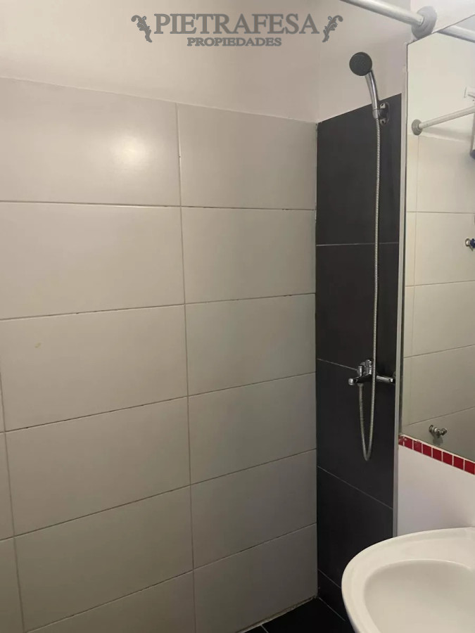 Apartamento ID.13049 - Apto con renta en venta 2 dorm, 1 baño y cochera-La Blanqueda