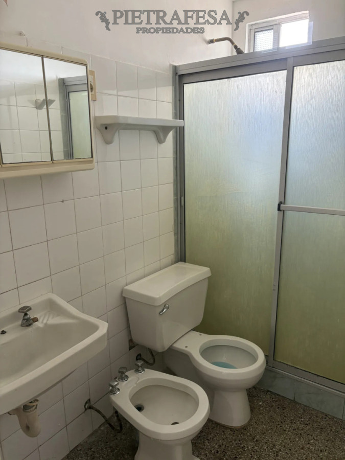 Apartamento ID.15391 - Apartamento en venta, 3 dormitorios, 1 baño, terraza lavadero. Malvin Norte.
