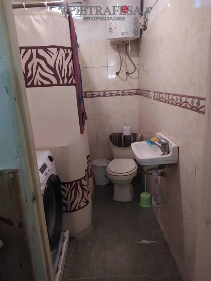 Apartamento ID.5170 - Apartamento con renta 2 dormitorios, 1 baño y patio- Juan Francisco Martínez -Villa Española