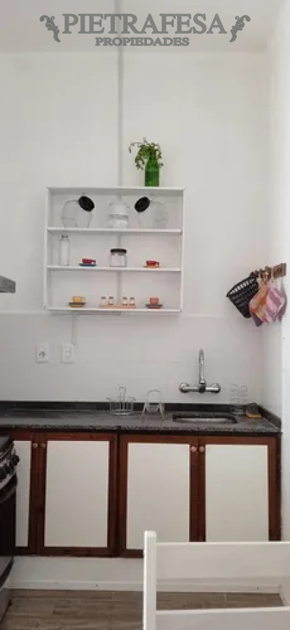 Apartamento ID.13554 - Apartamento en alquiler, 2dormitorios, 1baño, patio, amueblado. Sayago.