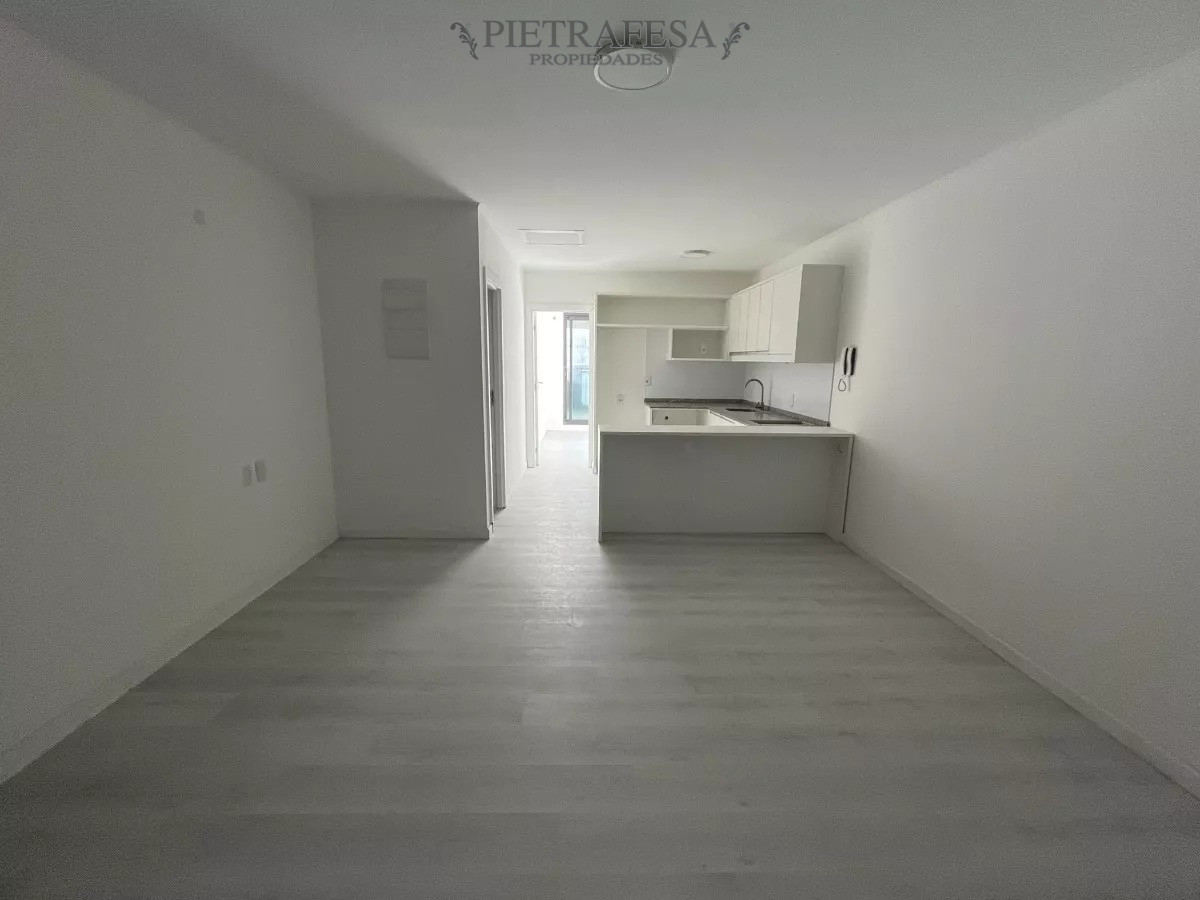 Apartamento ID.10201 - Apto en renta con renta 1 dormitorio, 1 baño-Goes