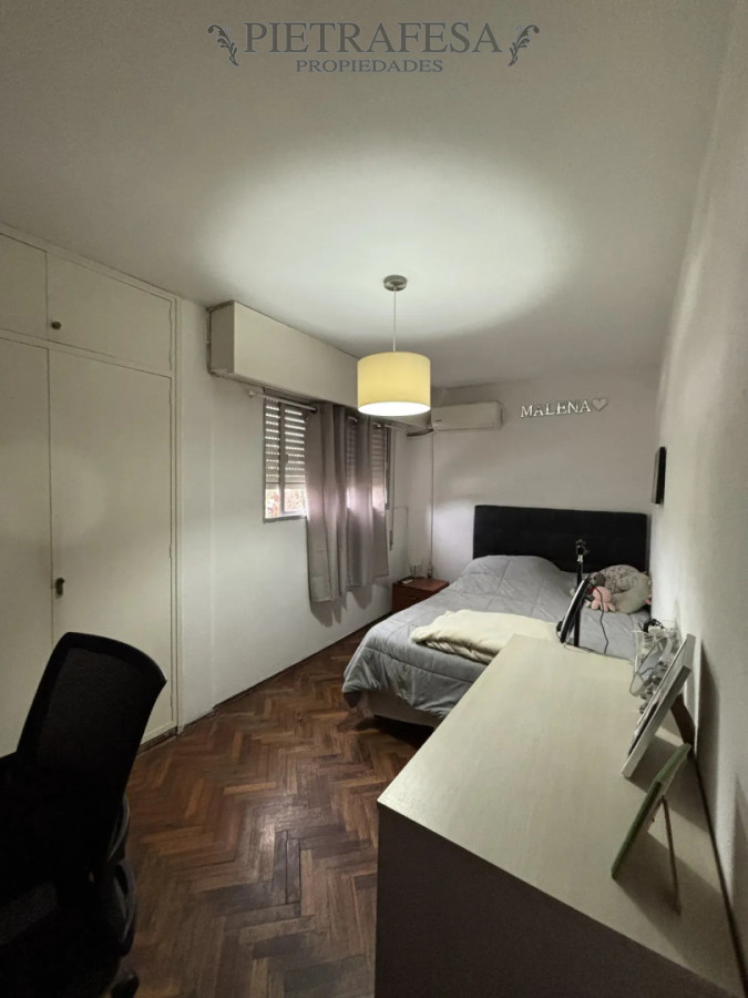 Apartamento ID.15745 - Apartamento en venta, 2 dormitorios, 1 baño, terraza lavadero, cochera. Carrasco.