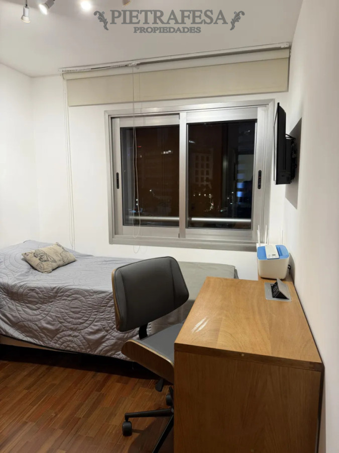 Apartamento ID.14722 - Apartamento en alquiler, 3 dormitorios, 2 baños, terraza, garaje. Amueblado. Puertito Buceo.