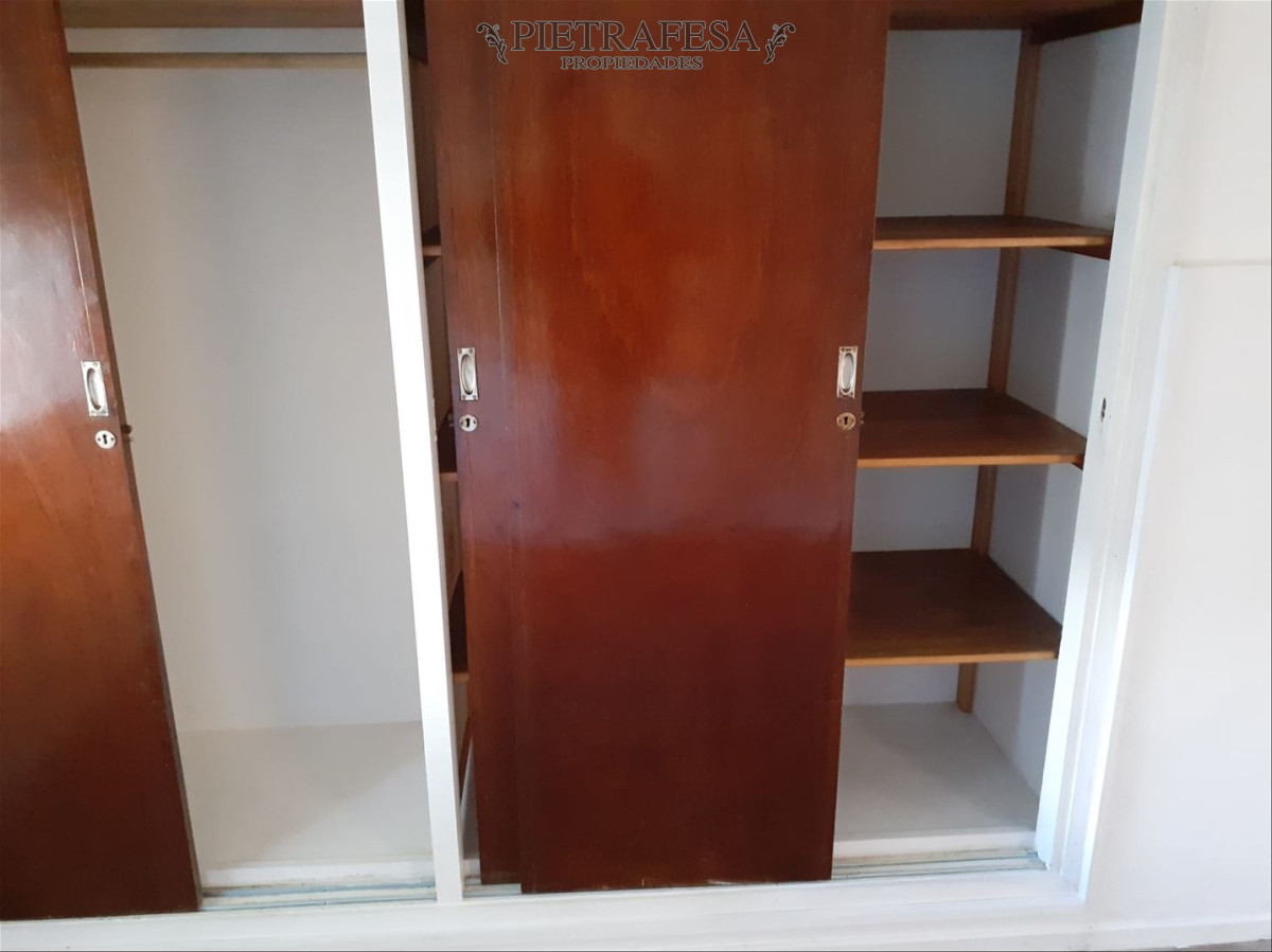 Apartamento ID.8849 - PH en venta con renta, 2 dormitorios, 1 baño y patio-Buceo