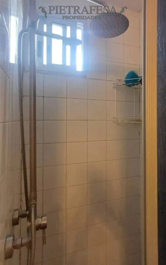 Apartamento ID.15729 - Apartamento en venta con renta, 3 dormitorios, 1 baño, terraza lavadero, estacionamiento. Malvin Norte.