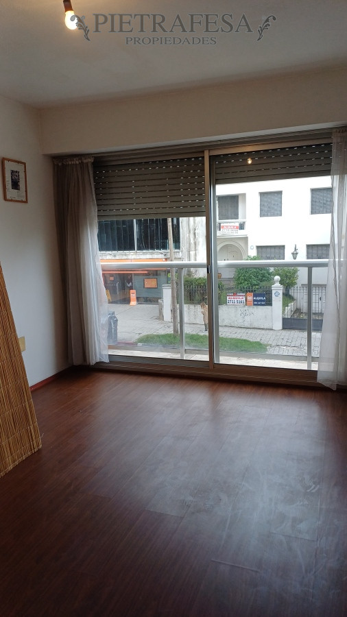 Apartamento ID.1766 - Apartamento en venta con renta - 1 dormitorio 1 baño - Garcia Cortinas - Puntas Carretas 