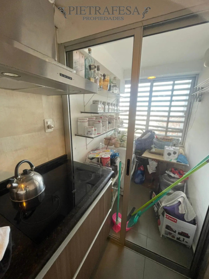 Apartamento ID.15960 - Apartamento en alquiler, 2 dormitorios, 1 baño, terraza lavadero. Centro.