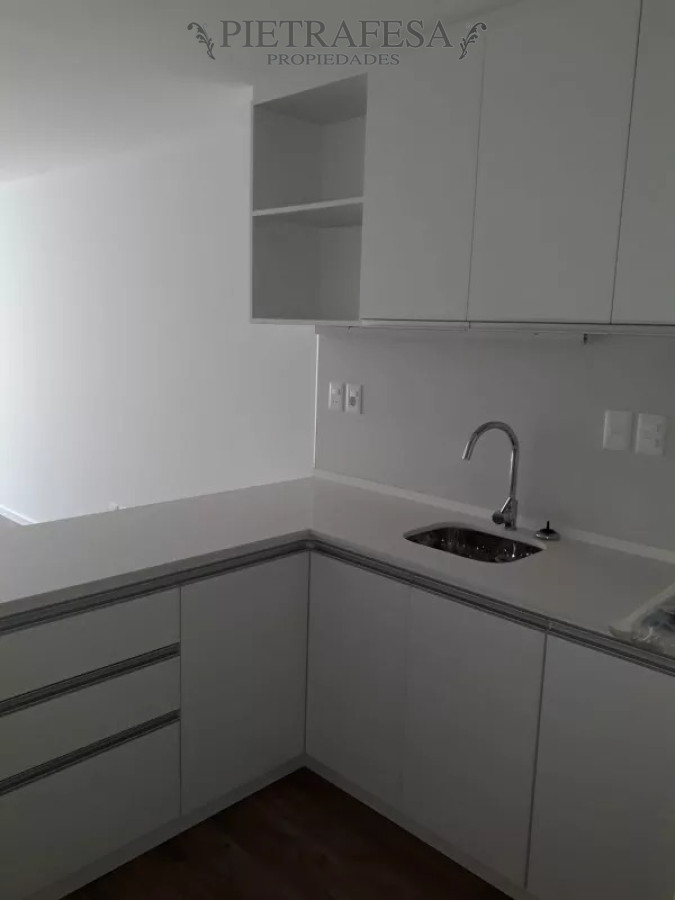 Apartamento ID.8231 - Monoambiente con renta- Fco. Berro-Pocitos