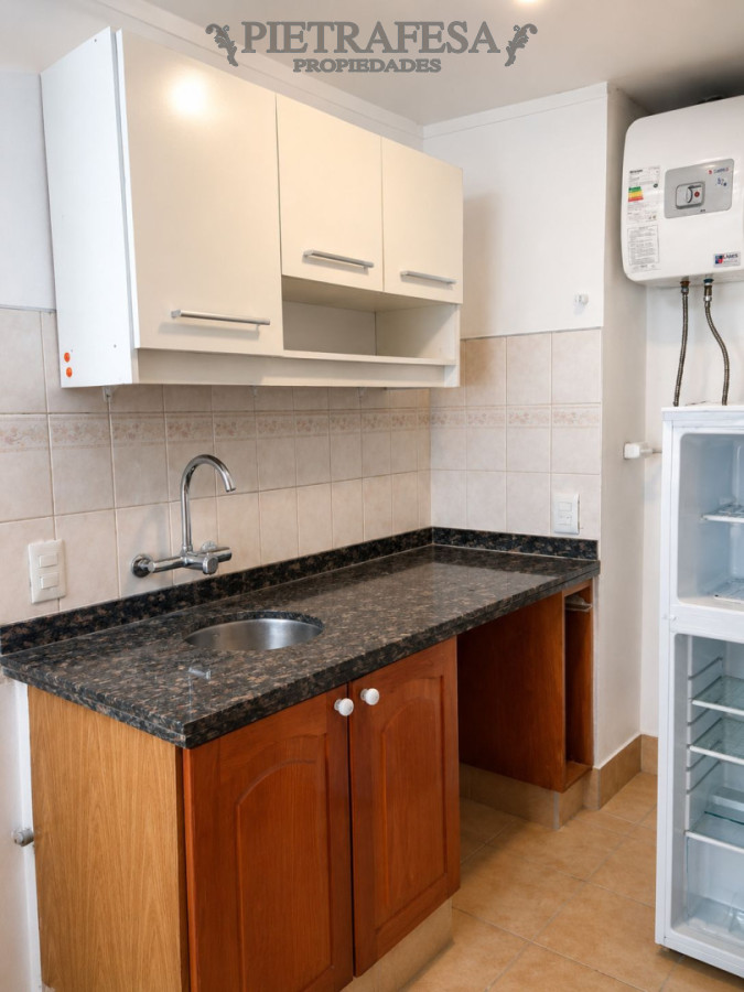 Apartamento ID.15302 - Apartamento en venta, monoambiente, 1 baño. Cordón.