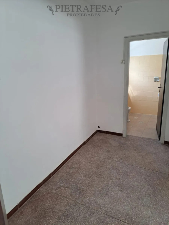 Apartamento ID.13652 - Edificio con 10 aptos con renta en venta-Villa Española