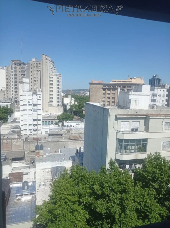 Apartamento ID.15034 - Apartamento en venta, 2 dormitorios, 1 baño, terraza. Centro.