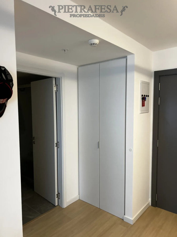 Apartamento ID.15817 - Apartamento en venta, 1 dormitorio, 1 baño, terraza. Malvin.