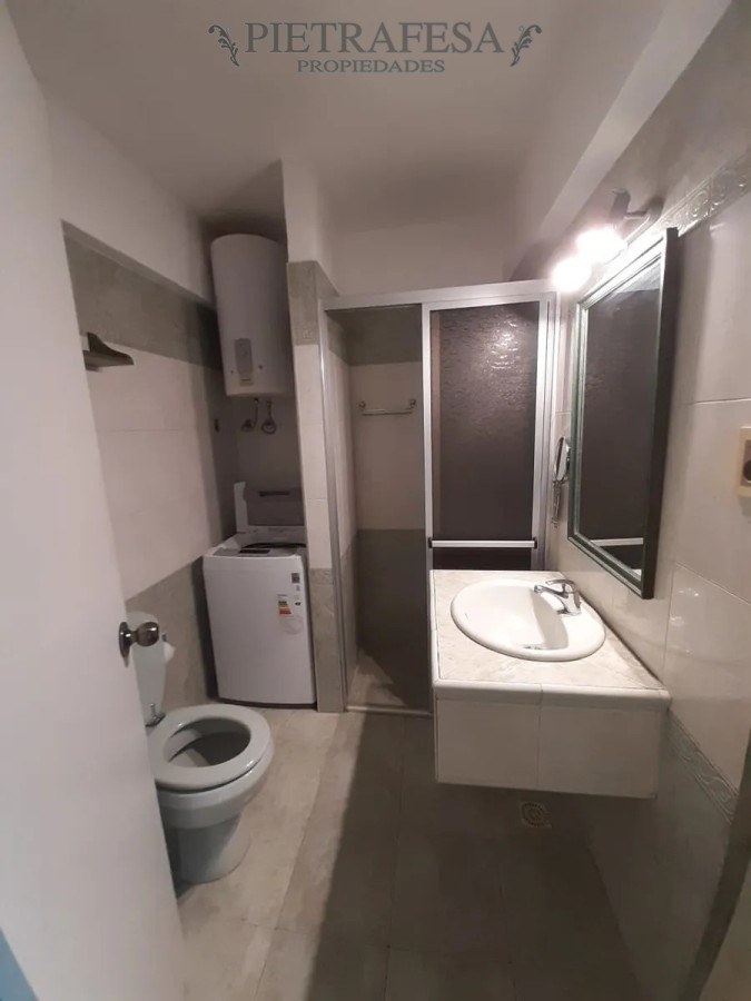 Apartamento ID.13623 - Apto en venta con renta 2 dormitorios, 1 baño-Buceo