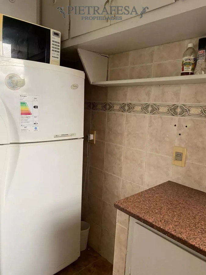 Apartamento ID.7472 - Apartamento en venta 1 dormitorio, 1 baño y balcón-Calle Soriano -Centro