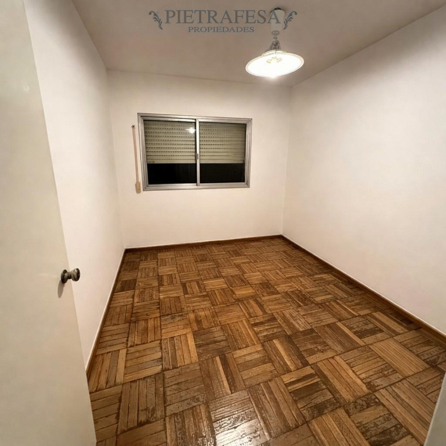 Apartamento ID.7952 - Apartamento en venta con renta 3 dormitorios, 2 baños y balcón-Gabriel Pereira-Pocitos