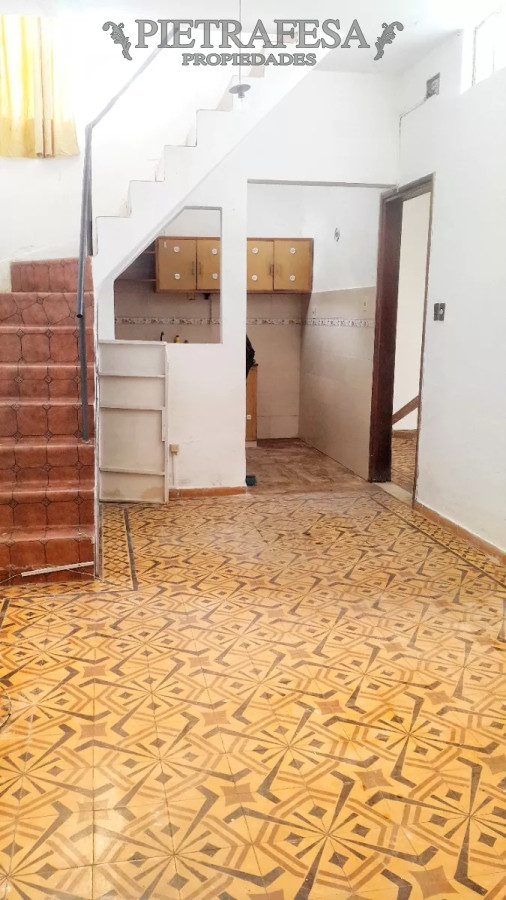 Apartamento ID.11417 - Apto con renta 2 dormitorios, 1 baño, azotea-Goes 