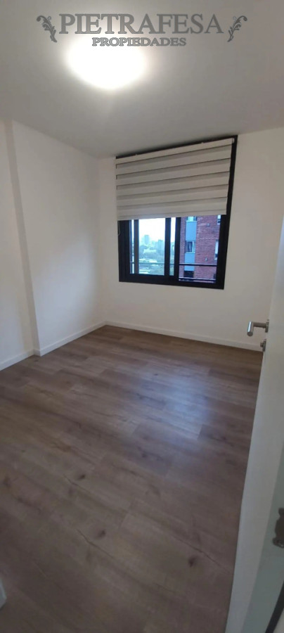 Apartamento ID.15013 - Apartamento en venta, 2 dormitorios, 1 baño, terraza. Centro.