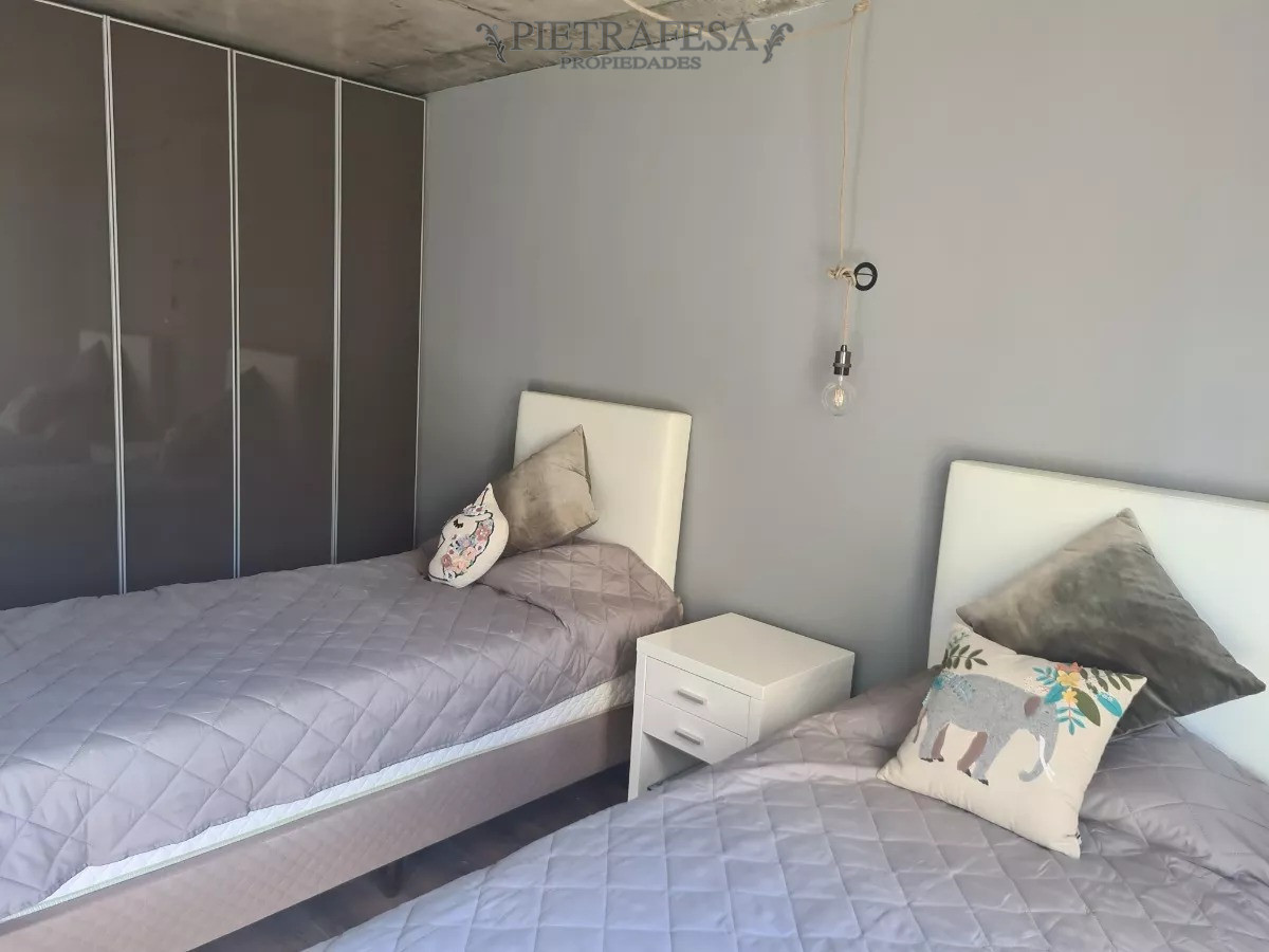 Apartamento ID.7813 - Apartamento en venta, 2 dormitorios, 2 baños, terraza con parrillero y garaje-Marco Bruto, Pocitos.