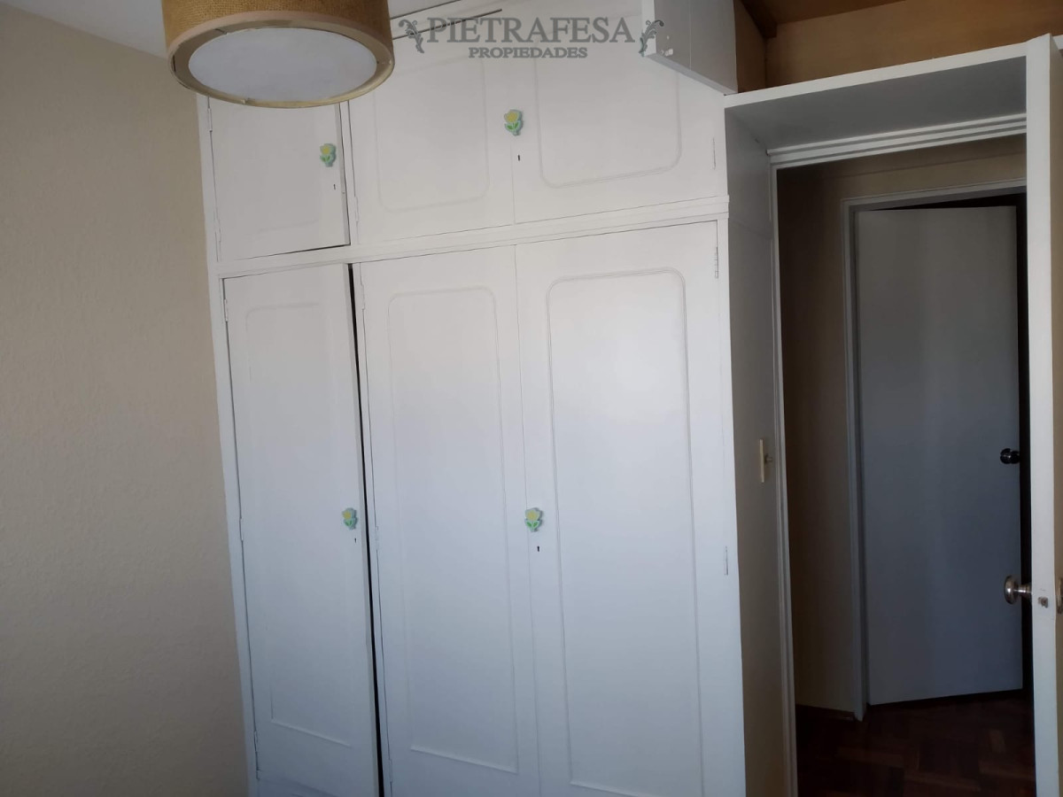 Apartamento ID.8847 - Apartamento en venta, 3 dormitorios, 1 baño. García de Zuñiga, Punta Carretas.