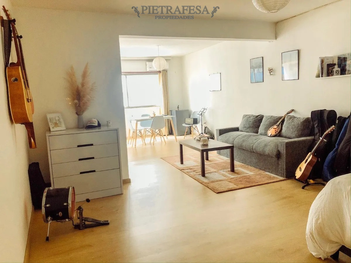 Apartamento ID.5381 - Monoambiente en venta con renta - 18 de Julio- Centro