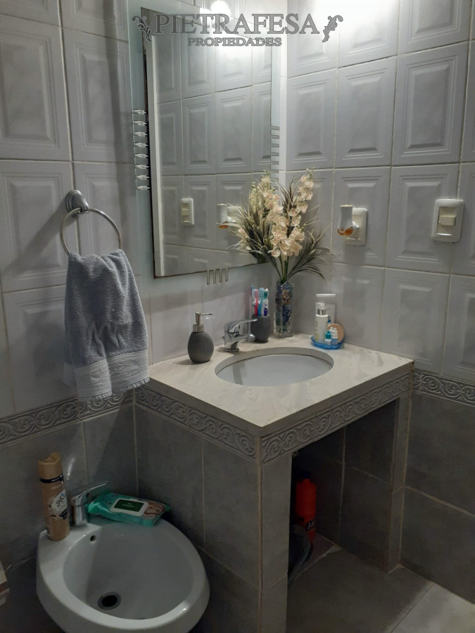 Apartamento ID.10463 - Apto en venta 2 dormitorios, 1 baño- Millán y Lecocq 