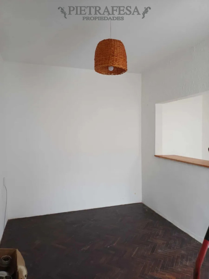 Apartamento ID.13938 - Apto en alquiler, 1 dormitorio, 1 baño, patio-Cerrito