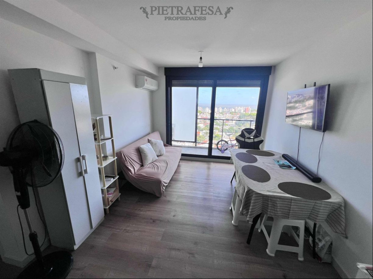 Apartamento ID.15009 - Apartamento en venta, 2 dormitorios, balcon-Malvin-Con renta