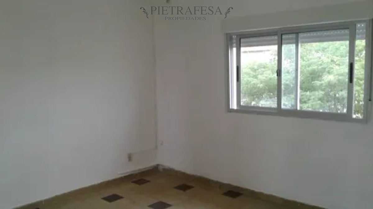 Apartamento ID.13941 - Apto en alquiler 2 dormitorios, 1 baño-Maroñas