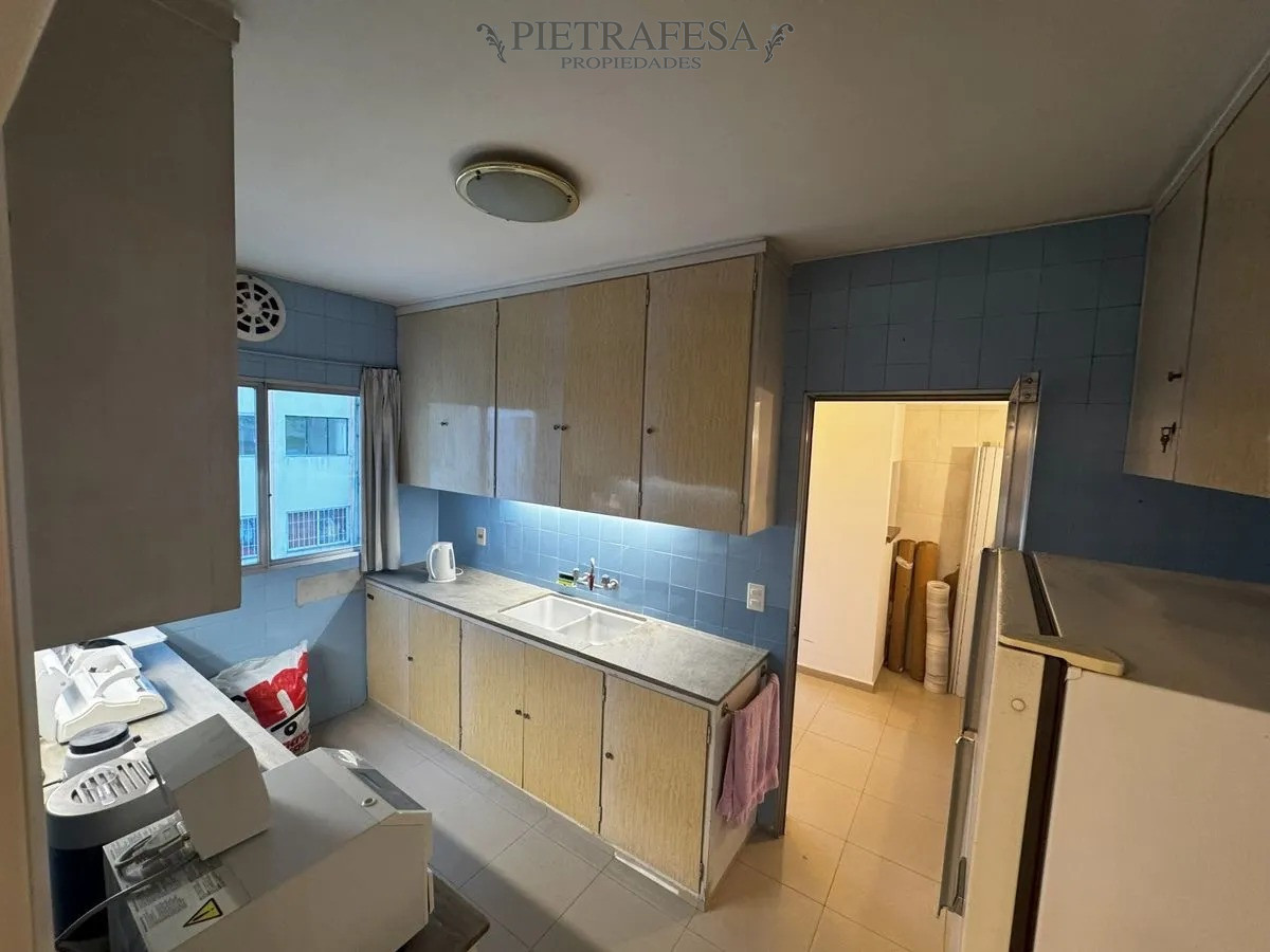 Apartamento ID.13661 - Apto en venta 3 dormitorios, 3 baños, garaje-Pocitos