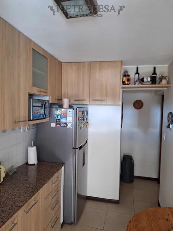 Apartamento ID.14273 - Apartamento en venta, 3dormitorios, 1 baño, terraza lavadero. Buceo.