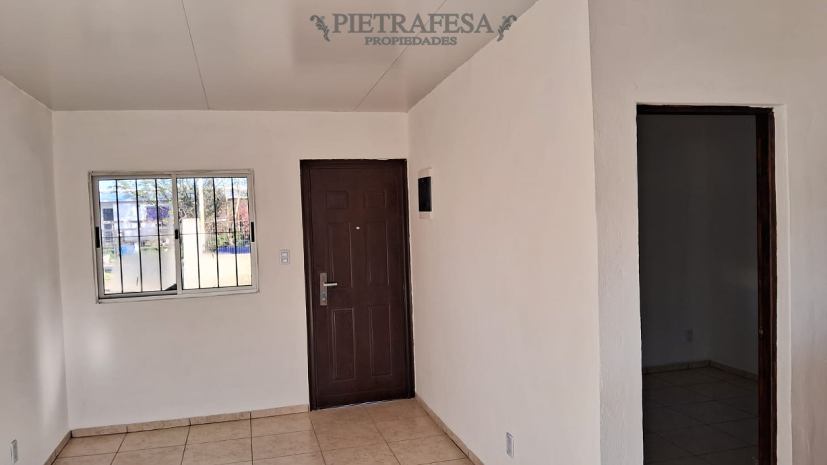 Apartamento ID.5348 - Apartamento en alquiler, 1 dormitorio, 1 baño , patio, cochera, Zorrilla de San Martin, Paso Carrasco.