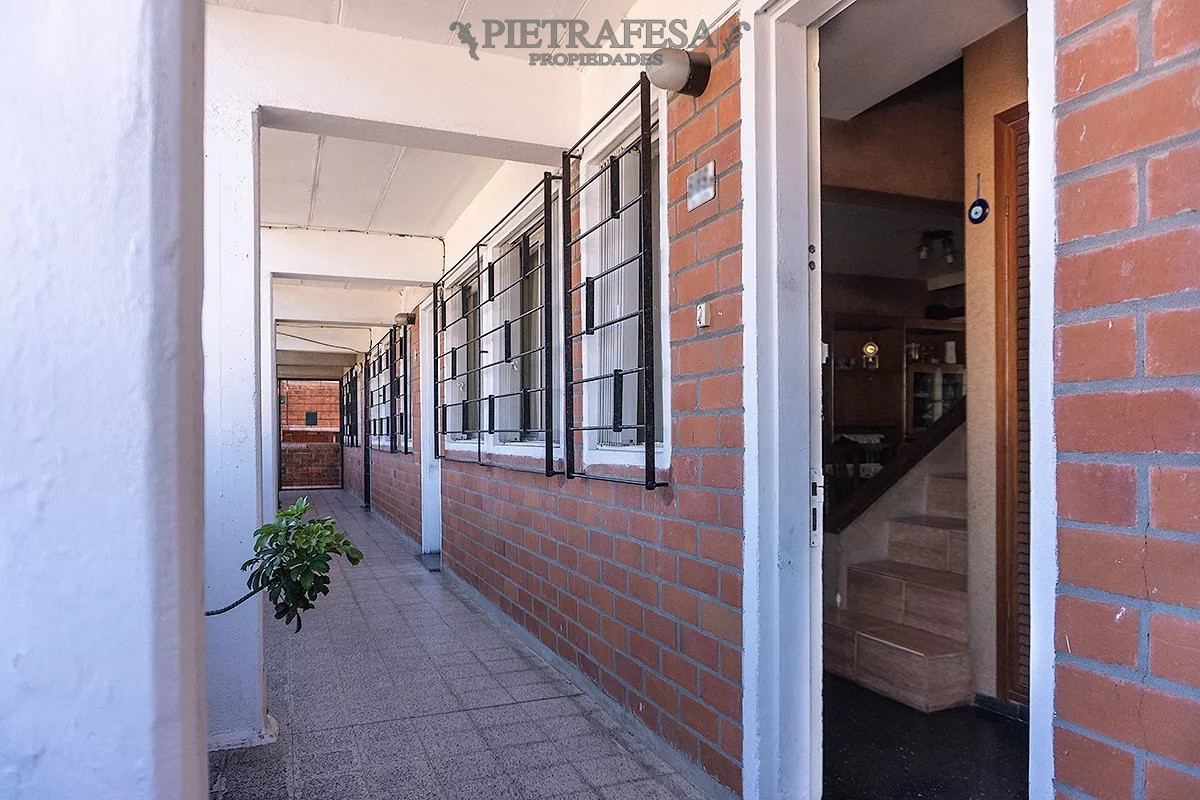 Apartamento ID.8262 - Apartamento en venta 3 dormitorios, 1 baño y terraza con parrillero- Cicerón-Bella Italia