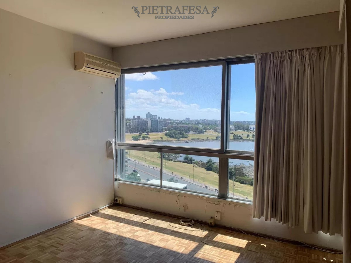 Apartamento ID.13223 - Apto en venta 2 dormitorios, 2 baños, gje-Pocitos 