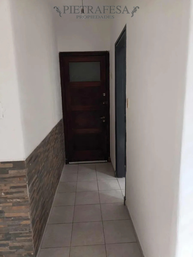 Apartamento ID.13938 - Apto en alquiler, 1 dormitorio, 1 baño, patio-Cerrito