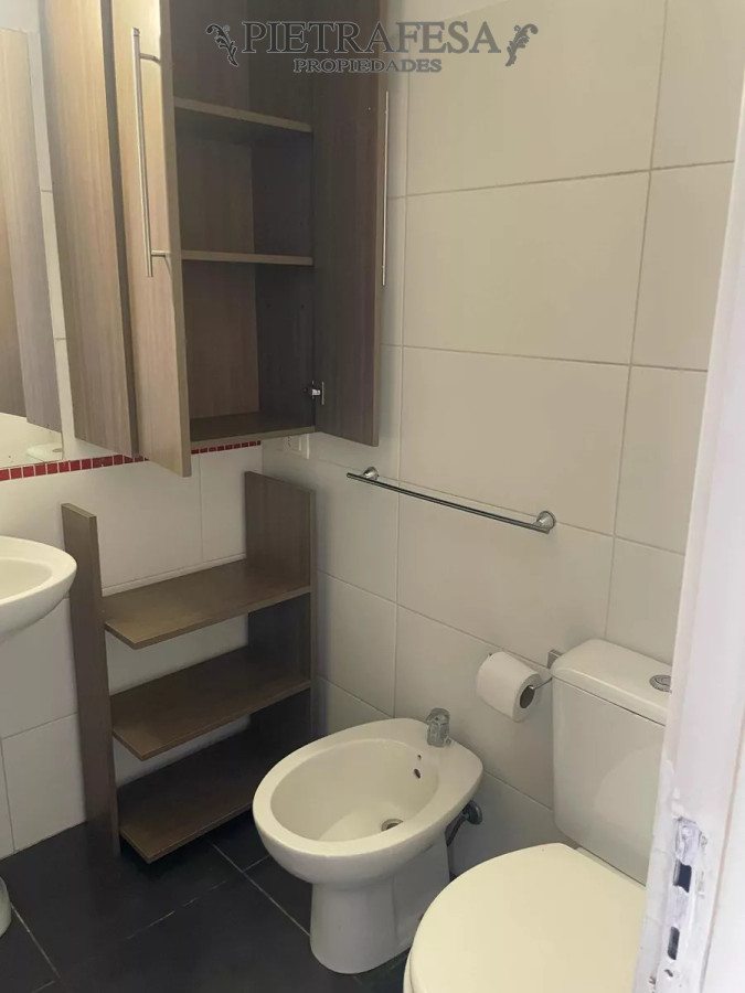 Apartamento ID.13049 - Apto con renta en venta 2 dorm, 1 baño y cochera-La Blanqueda